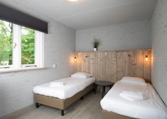 Semesterbostad Beekje - Rolstoelvriendelijk En Comfortabel 8p